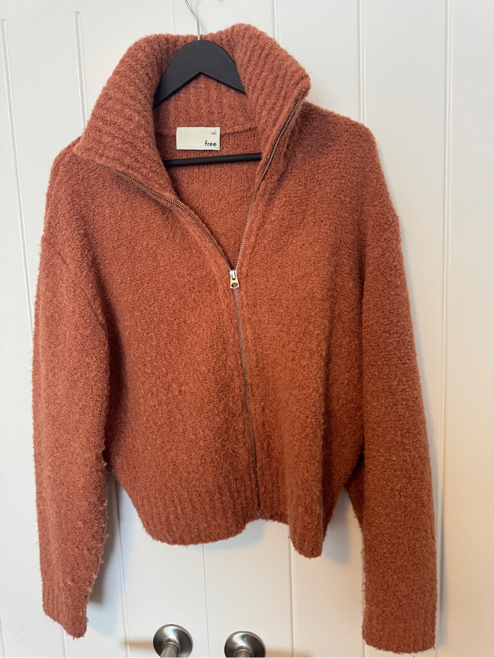 Aritzia | Wilfred | Alpaca Rust Zip-Up Teddy sweater